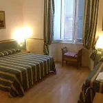 Hotel Lazzari *