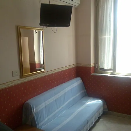 Lazzari