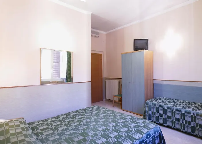 Lazzari Hotel Roma