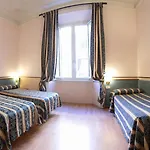 Lazzari روما