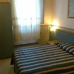 فندق Lazzari