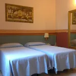 فندق Lazzari