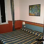 Lazzari روما